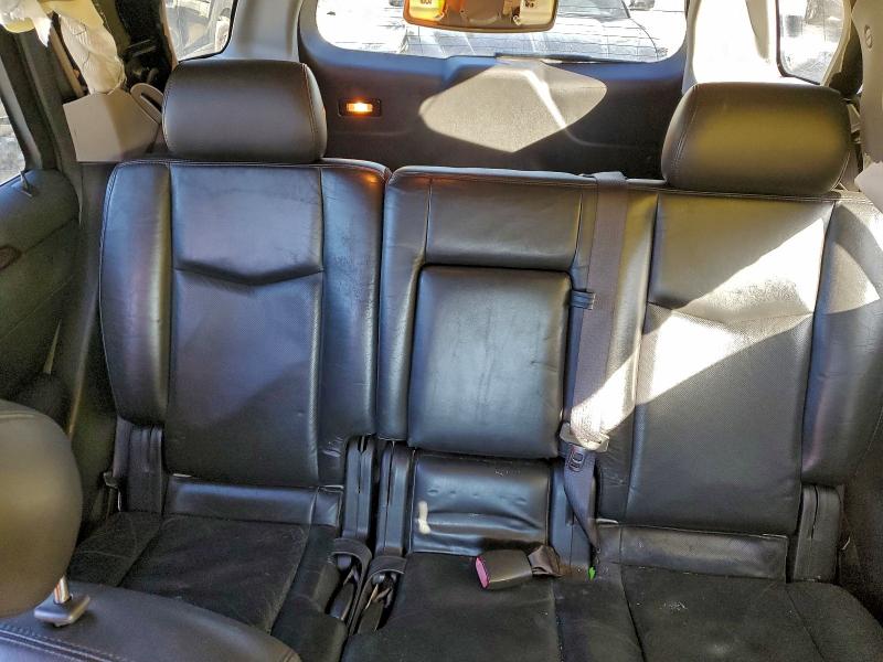 Photo 10 from auction – 2007 CADILLAC SRX with VIN 1GYEE637770132454
