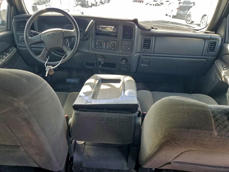 Foto 8 de la subasta – 2003 CHEVROLET AVALANCHE con VIN 3GNEC13TX3G254699