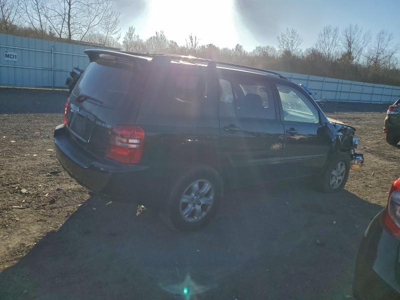 Photo 3 from auction – 2003 TOYOTA HIGHLANDER with VIN JTEHF21A830156940