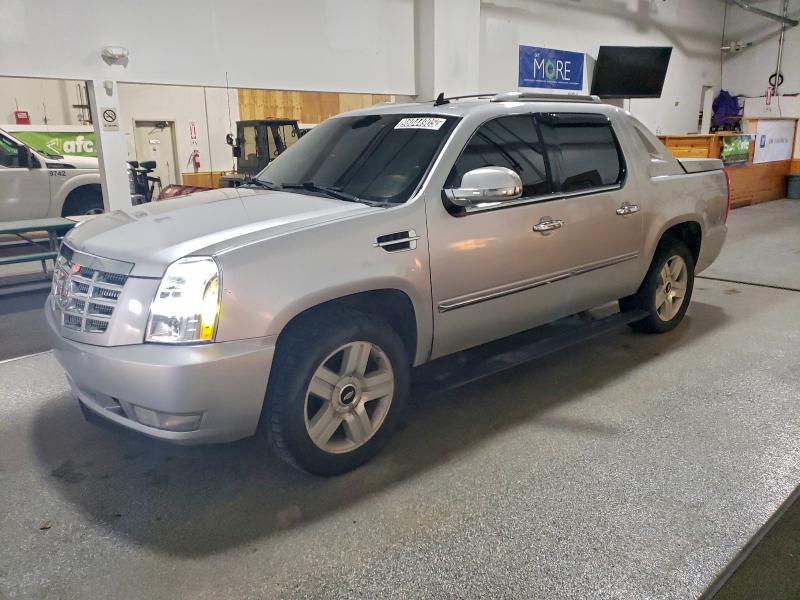 CADILLAC ESCALADE E 2013 with VIN 3GYT4NEFXDG264611 - Photo from auction