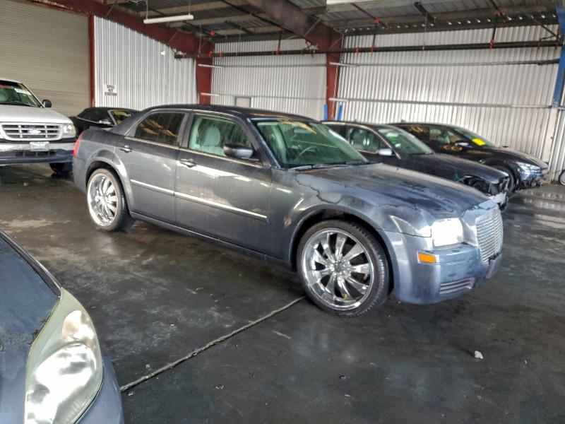 Photo 4 from auction – 2007 CHRYSLER 300 with VIN 2C3KA43R37H731460