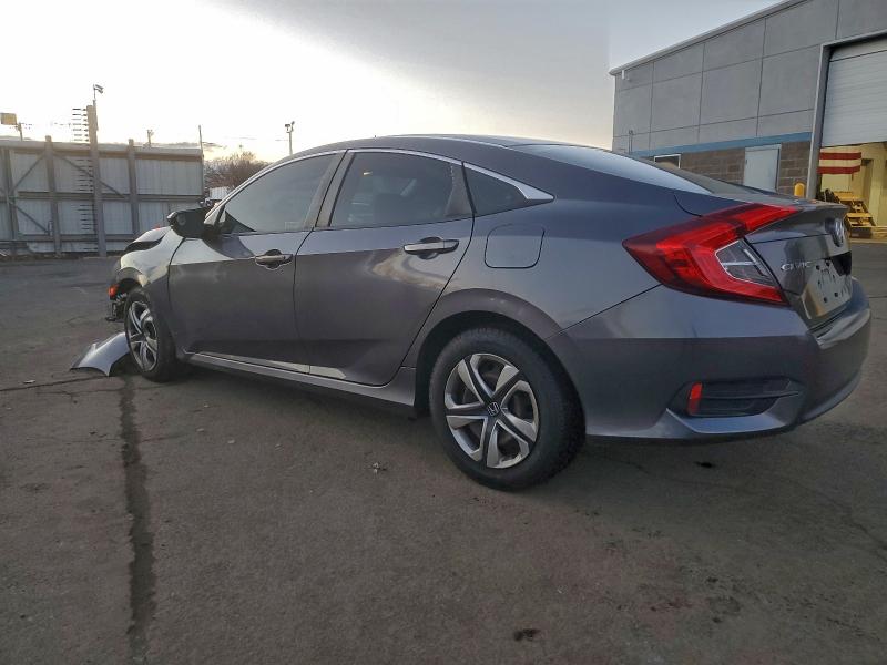 Photo 2 from auction – 2017 HONDA CIVIC LX with VIN 19XFC2F58HE203351