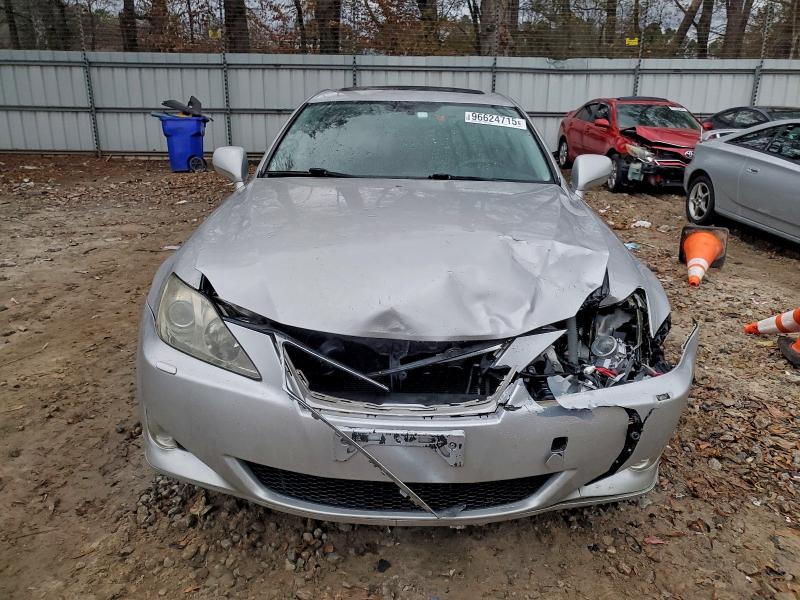 Photo 5 from auction – 2008 LEXUS IS 250 with VIN JTHCK262882020443