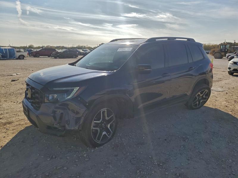 HONDA PASSPORT E 2023 with VIN 5FNYF8H03PB017939 - Photo from auction