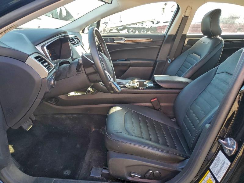 Photo 7 from auction – 2016 FORD FUSION SE with VIN 3FA6P0PU3GR229254