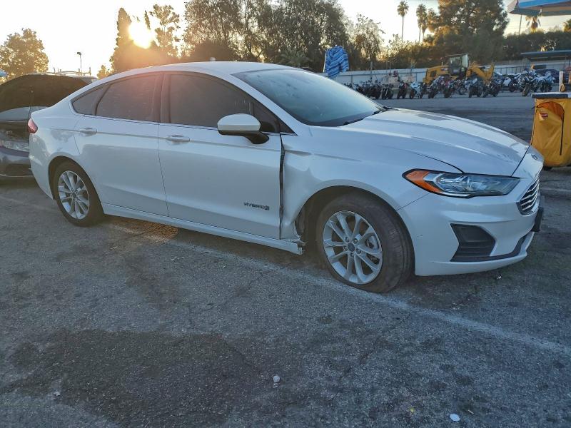 Photo 4 from auction – 2019 FORD FUSION SE with VIN 3FA6P0LU5KR177415