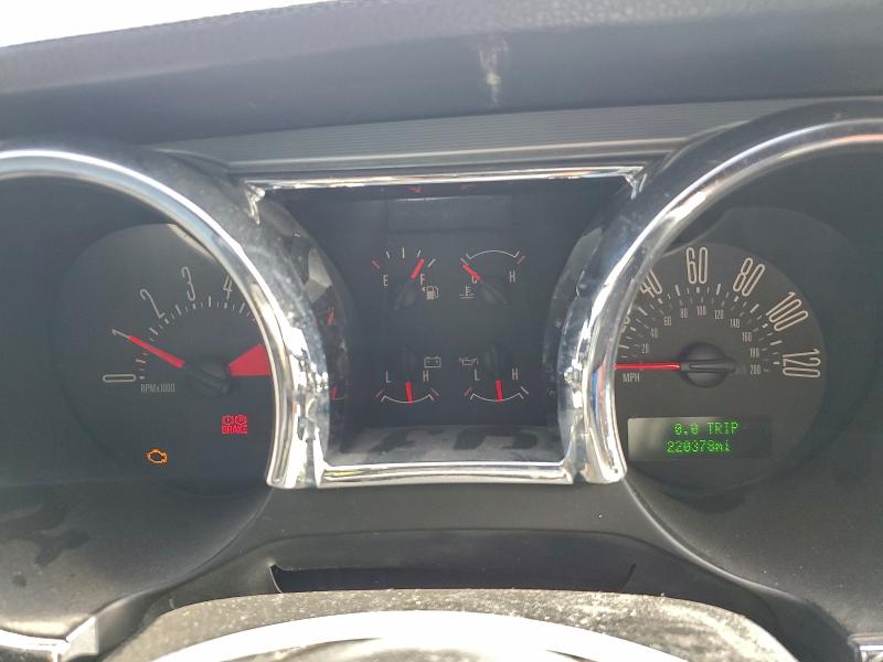 Photo 9 from auction – 2006 FORD MUSTANG with VIN 1ZVFT80N765102478