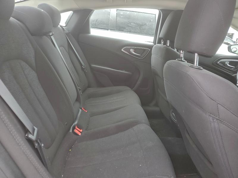 Photo 10 from auction – 2015 CHRYSLER 200 LX with VIN 1C3CCCFBXFN609255