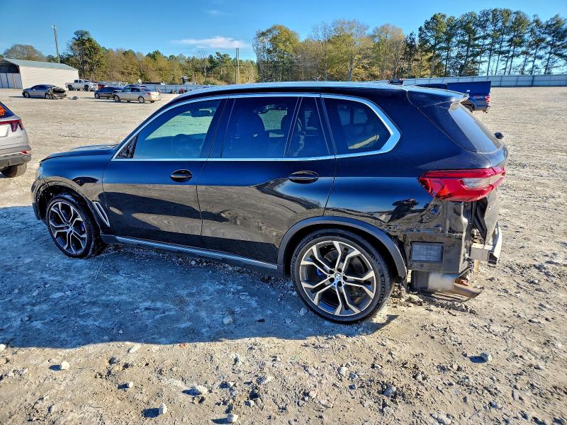 Photo 2 from auction – 2020 BMW X5 SDRIVE with VIN 5UXCR4C06LLW64813