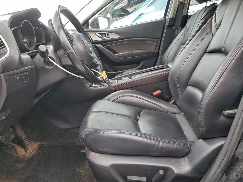 Photo 7 from auction – 2018 MAZDA 3 TOURING with VIN 3MZBN1L34JM267076