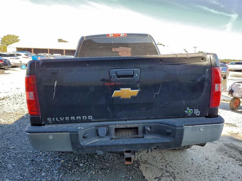 Photo 6 from auction – 2013 CHEVROLET SILVERADO with VIN 1GCRKSE73DZ142685