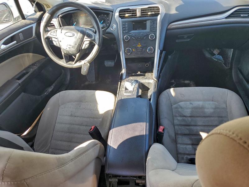 Photo 8 from auction – 2019 FORD FUSION S with VIN 3FA6P0G77KR246979