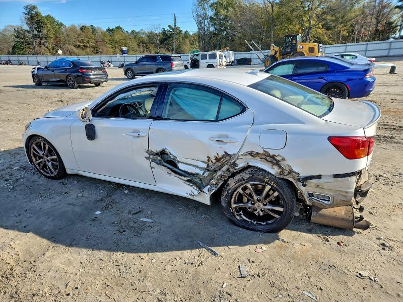 Photo 2 from auction – 2008 LEXUS IS 350 with VIN JTHBE262X82015540