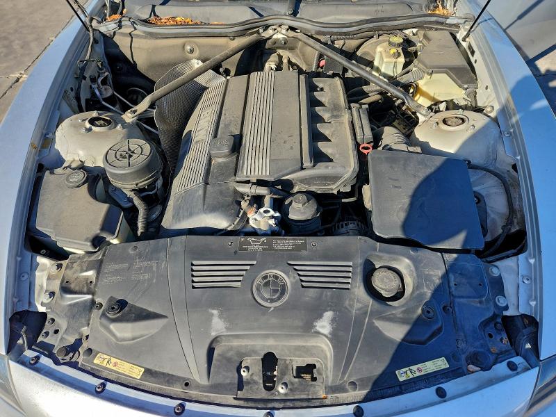 Photo 11 from auction – 2003 BMW Z4 2.5 with VIN 4USBT33403LS44647