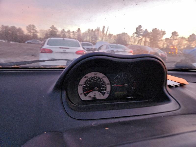 Photo 9 from auction – 2006 TOYOTA SCION XA with VIN JTKKT624060154762