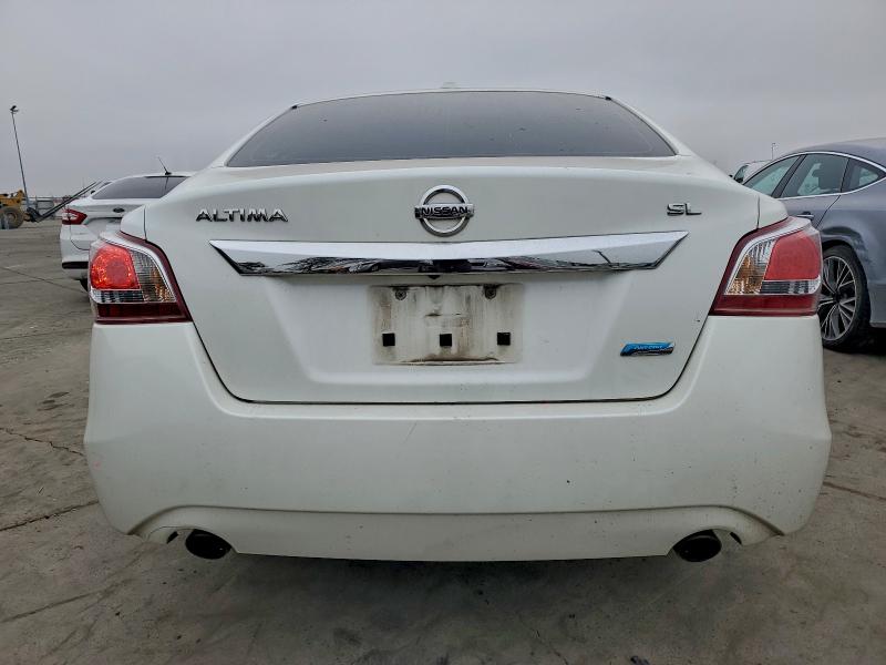 Photo 6 from auction – 2013 NISSAN ALTIMA 2.5 with VIN 1N4AL3AP5DN558630