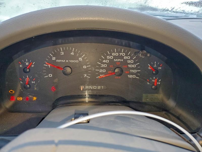 Photo 9 from auction – 2005 FORD F150 with VIN 1FTPX14555NA74496