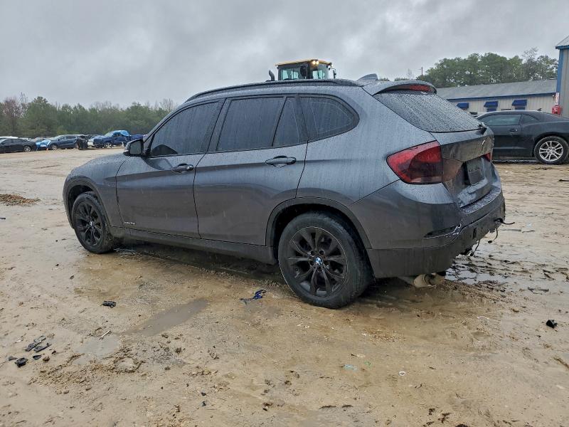 Photo 2 from auction – 2013 BMW X1 XDRIVE2 with VIN WBAVL1C56DVR88126