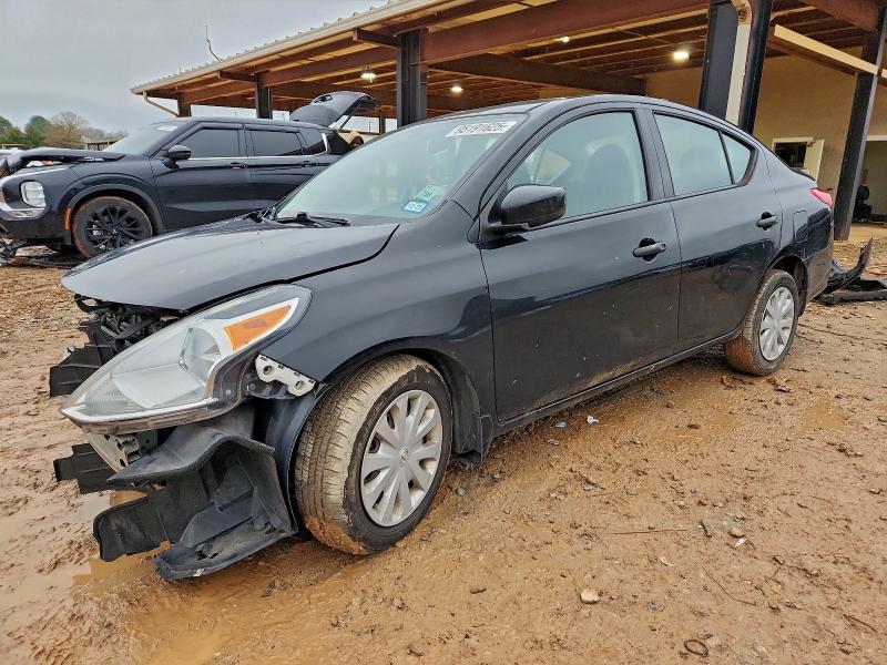 NISSAN VERSA S 2016 with VIN 3N1CN7AP1GL839254 - Photo from auction
