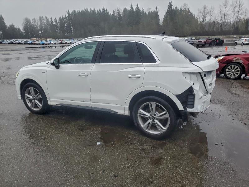 Photo 2 from auction – 2022 AUDI Q3 PREMIUM with VIN WA1EECF33N1032074