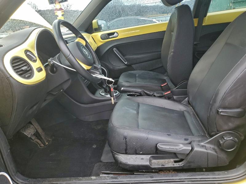 Photo 7 from auction – 2012 VOLKSWAGEN BEETLE with VIN 3VWJX7AT6CM640598