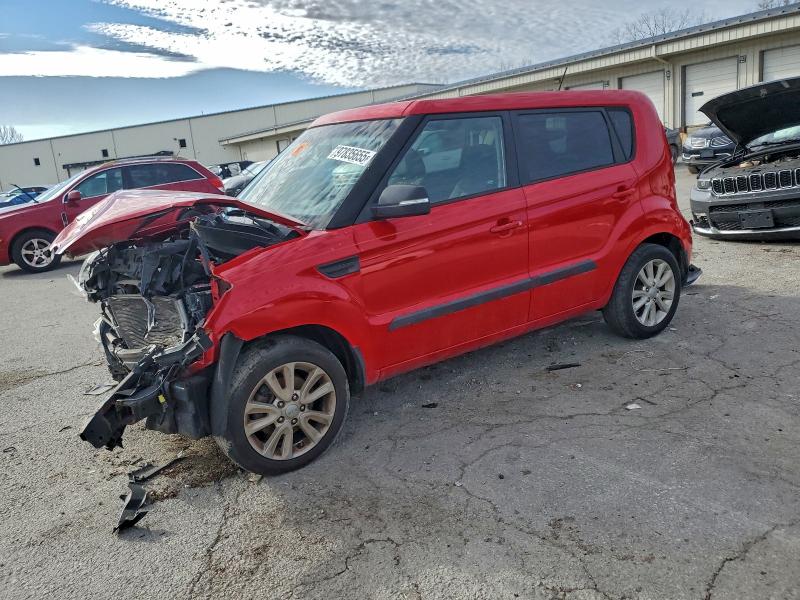 KIA SOUL + 2013 con VIN KNDJT2A61D7618385 - Foto de la subasta