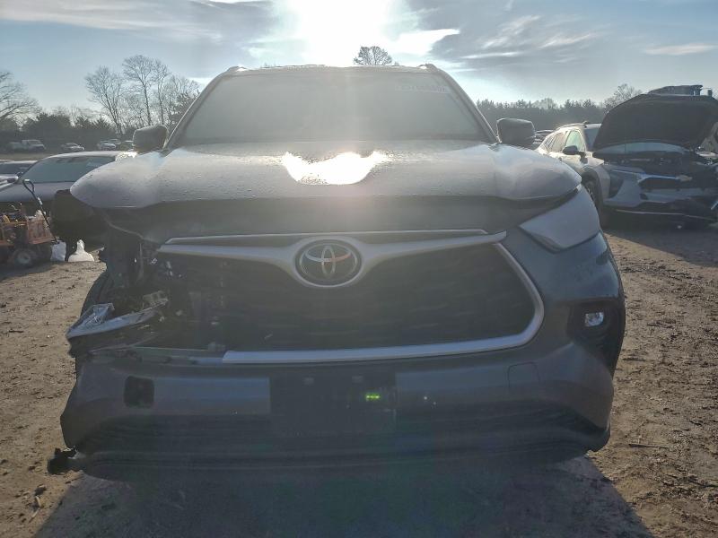 Photo 5 from auction – 2020 TOYOTA HIGHLANDER with VIN 5TDHZRBH4LS035819