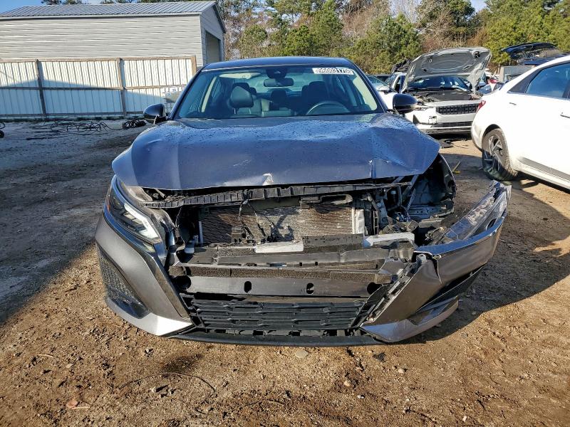Photo 5 from auction – 2025 NISSAN ALTIMA SR with VIN 1N4BL4CV9SN315969