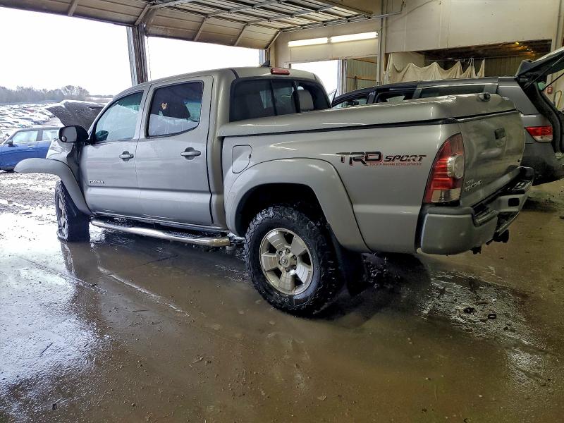 Photo 2 from auction – 2014 TOYOTA TACOMA DOU with VIN 3TMLU4EN2EM135966