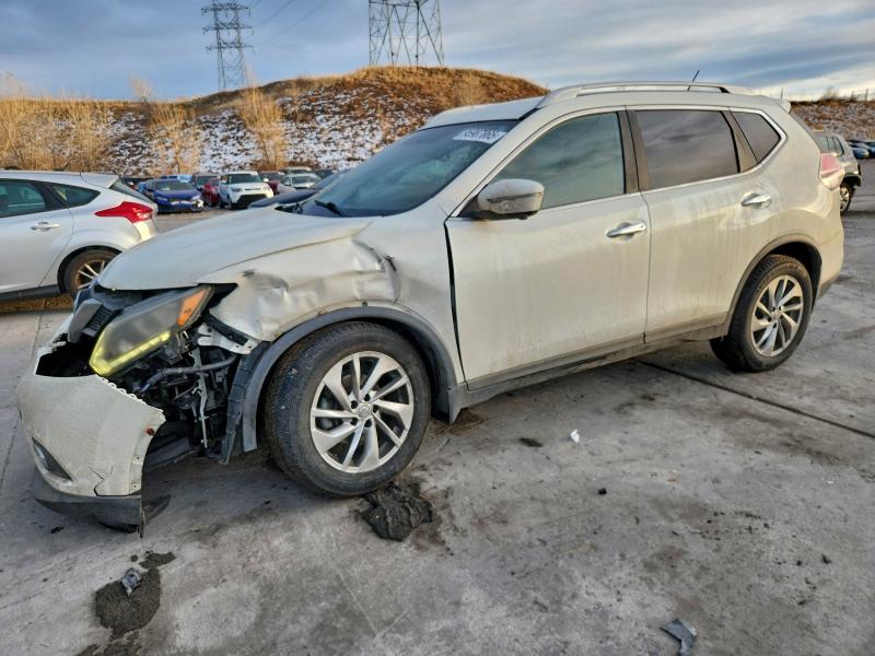 NISSAN ROGUE S 2015 con VIN 5N1AT2MT9FC769868 - Foto de la subasta