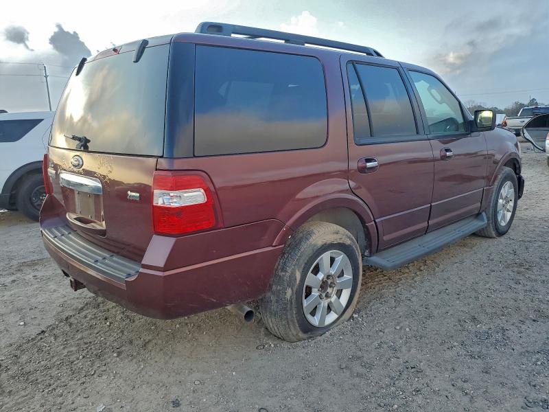 Photo 3 from auction – 2010 FORD EXPEDITION with VIN 1FMJU1F58AEB72200