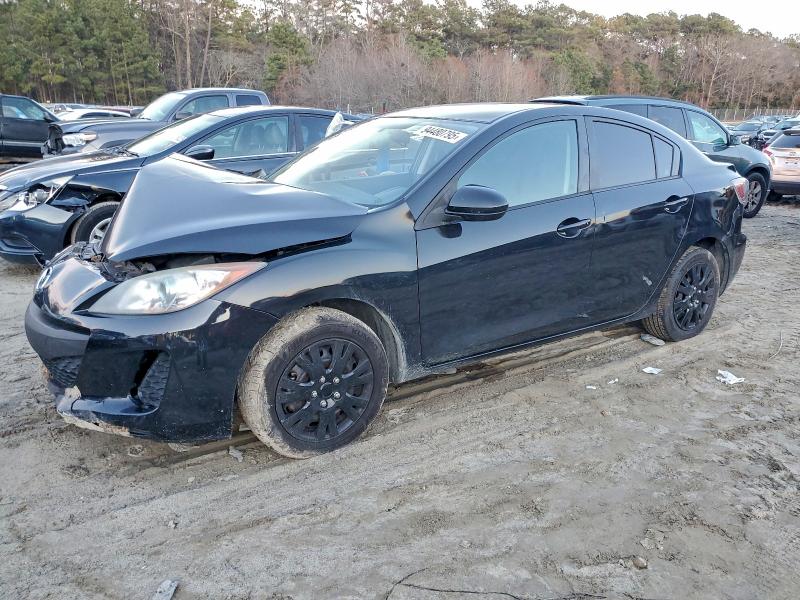 Photo 1 from auction – 2013 MAZDA 3 I with VIN JM1BL1UP4D1772417