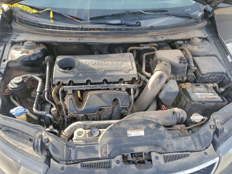 Photo 11 from auction – 2010 KIA FORTE with VIN KNAFU4A21A5862912