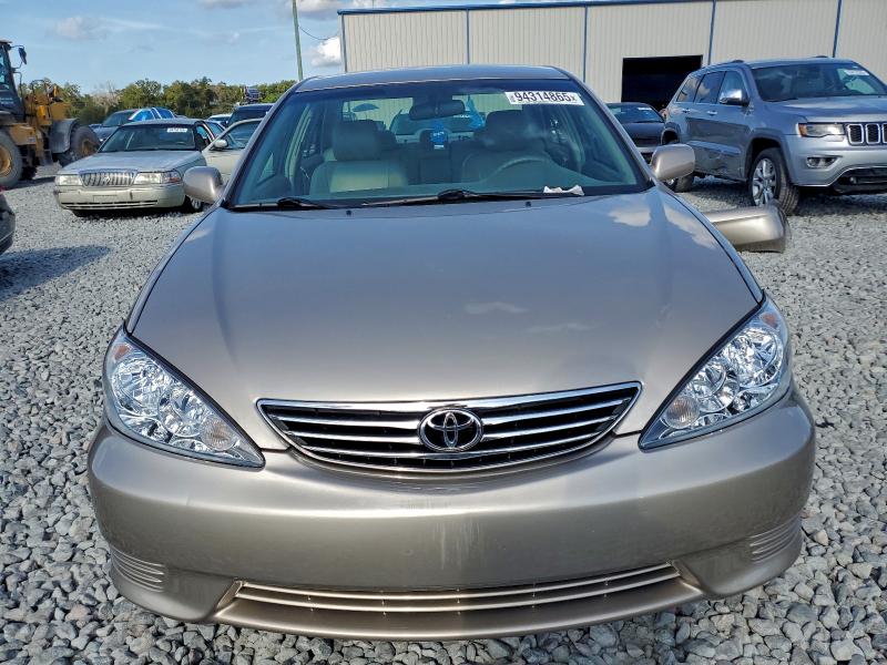 Photo 5 from auction – 2005 TOYOTA CAMRY LE with VIN 4T1BE32K75U990800
