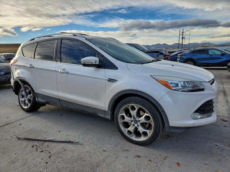 Photo 4 from auction – 2013 FORD ESCAPE TIT with VIN 1FMCU9J92DUC45802