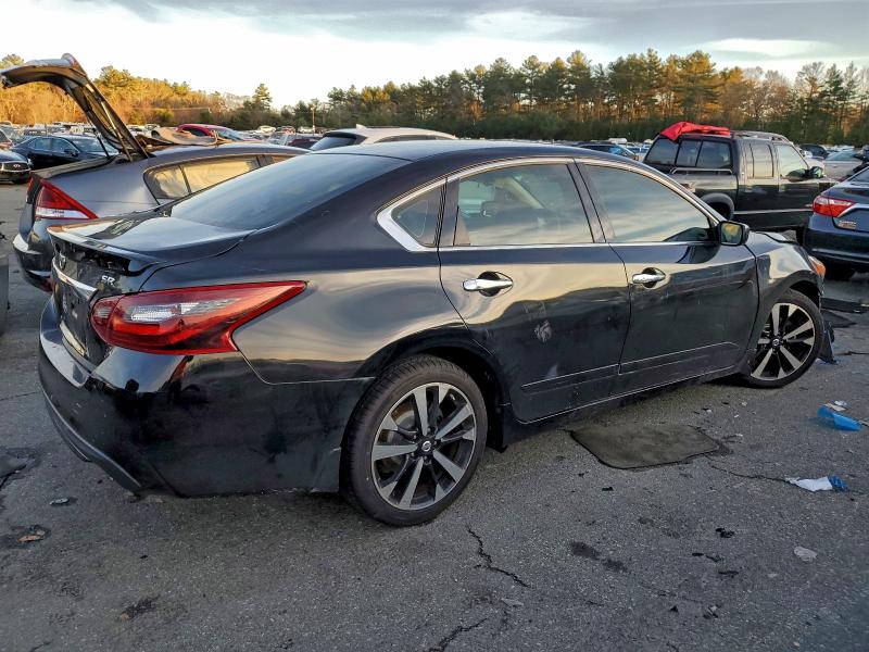 Photo 3 from auction – 2018 NISSAN ALTIMA 2.5 with VIN 1N4AL3AP7JC104497