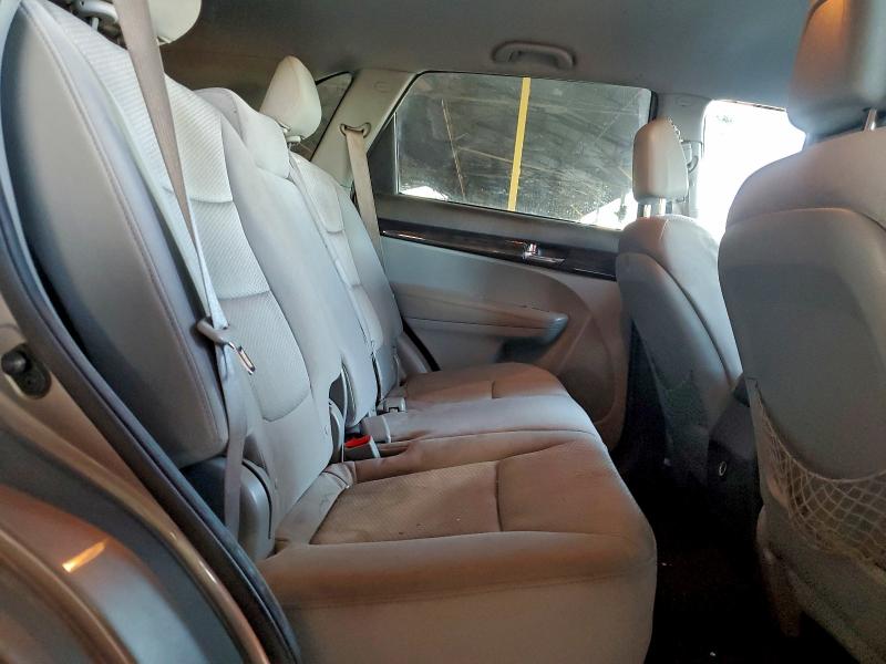Photo 10 from auction – 2012 KIA SORENTO BA with VIN 5XYKT3A68CG283623