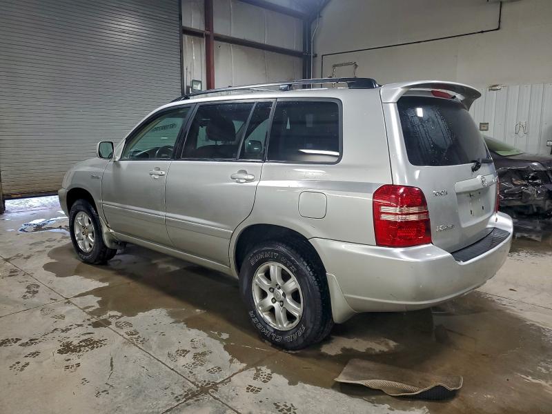 Photo 2 from auction – 2002 TOYOTA HIGHLANDER with VIN JTEHF21A220051356