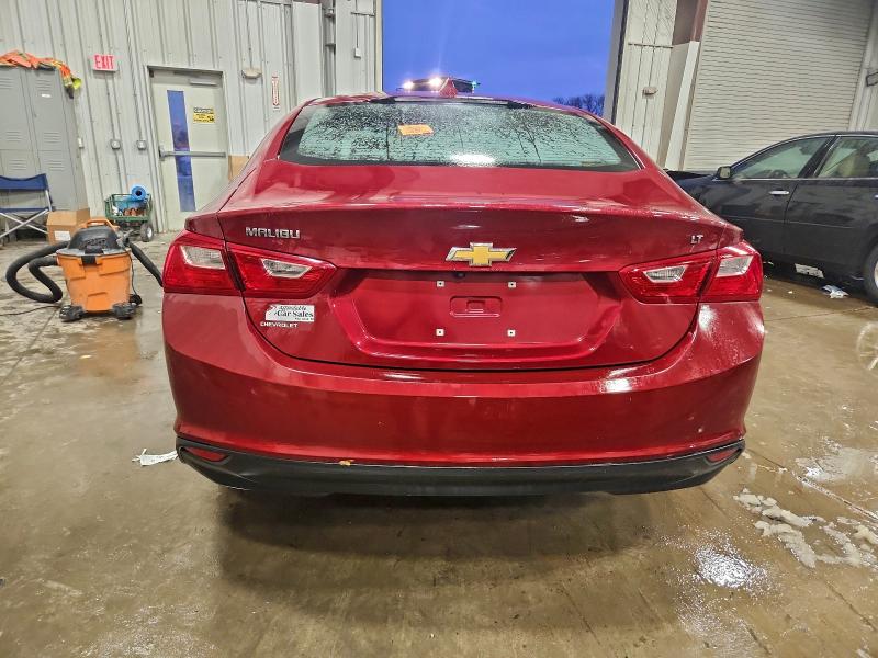 Photo 6 from auction – 2018 CHEVROLET MALIBU LT with VIN 1G1ZD5ST2JF275232