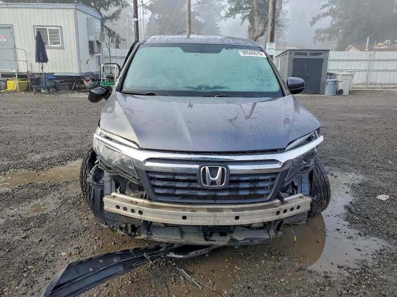 Photo 5 from auction – 2019 HONDA RIDGELINE with VIN 5FPYK3F6XKB013859