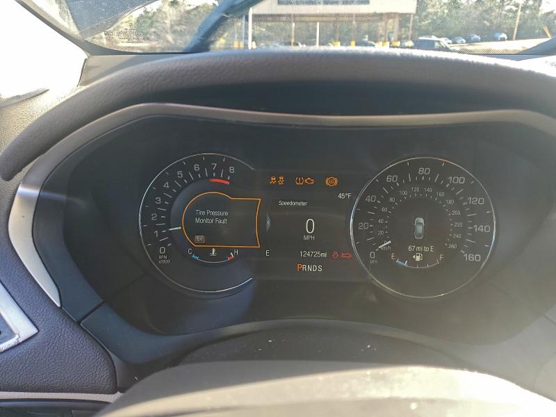 Photo 9 from auction – 2017 LINCOLN MKZ RESERV with VIN 3LN6L5EC6HR613085