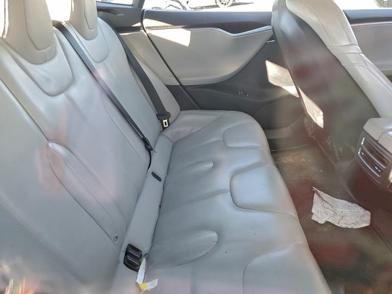 Photo 10 from auction – 2016 TESLA MODEL S with VIN 5YJSA1E27GF135378