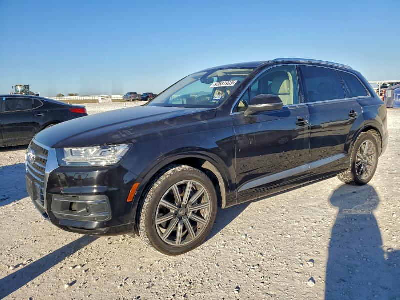 AUDI Q7 PREMIUM 2017 with VIN WA1LAAF70HD027654 - Photo from auction