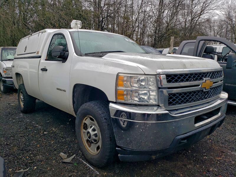 Photo 4 from auction – 2014 CHEV 2500HD 4X4 / WORKPOD with VIN 1GC0KVCG5EF166888