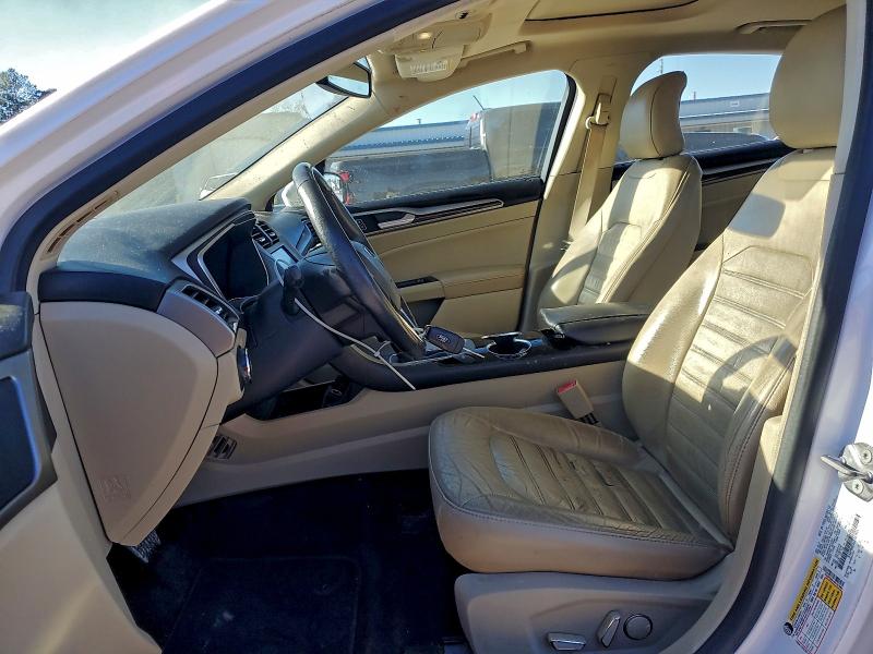 Photo 7 from auction – 2016 FORD FUSION SE with VIN 3FA6P0HD3GR162993