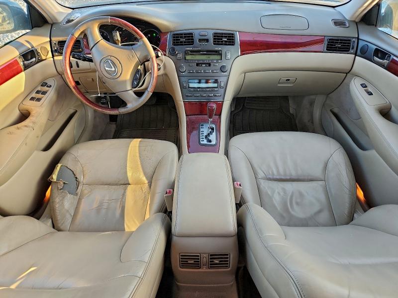 Photo 8 from auction – 2002 LEXUS ES 300 with VIN JTHBF30G520023880