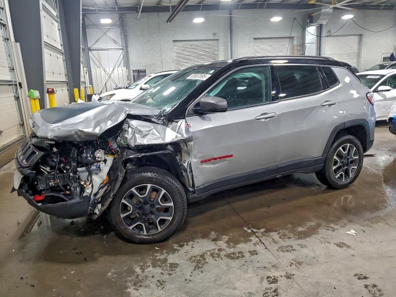 JEEP COMPASS TR 2019 with VIN 3C4NJDDB9KT849068 - Photo from auction