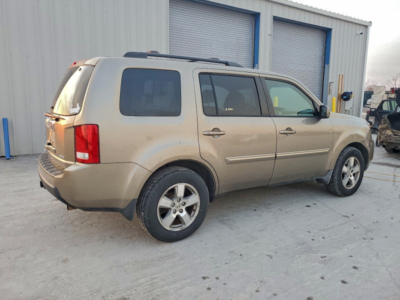 Photo 3 from auction – 2011 HONDA PILOT with VIN 5FNYF4H52BB011711