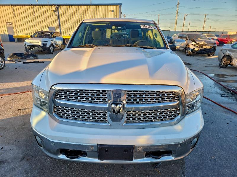 Photo 5 from auction – 2017 RAM 1500 SLT with VIN 1C6RR6LG5HS639510