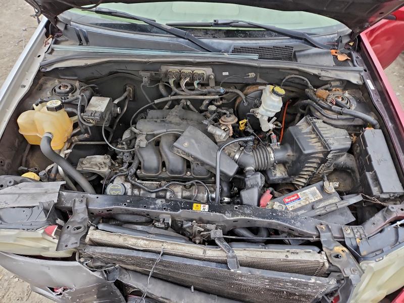 Photo 12 from auction – 2008 FORD ESCAPE with VIN 1FMCU04148KB25244